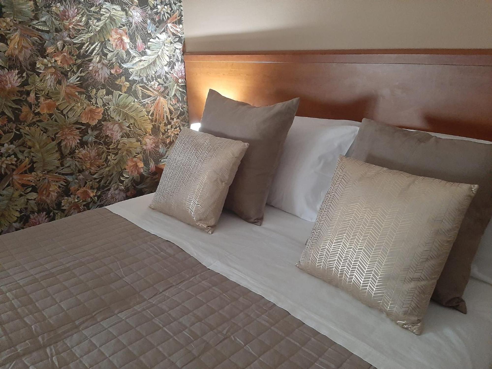 Baaria Porto Rooms Milazzo Exterior photo